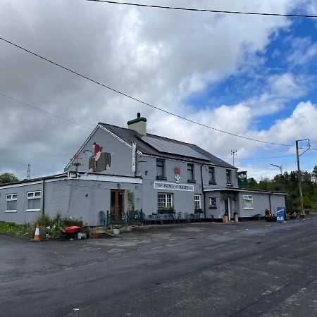 Prince Of Wales Inn Rhymney Εξωτερικό φωτογραφία