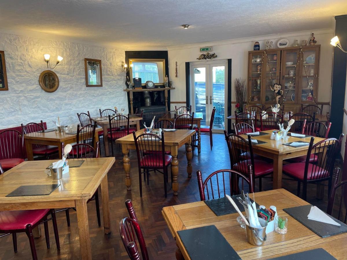 Prince Of Wales Inn Rhymney Εξωτερικό φωτογραφία