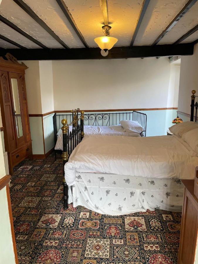 Prince Of Wales Inn Rhymney Εξωτερικό φωτογραφία