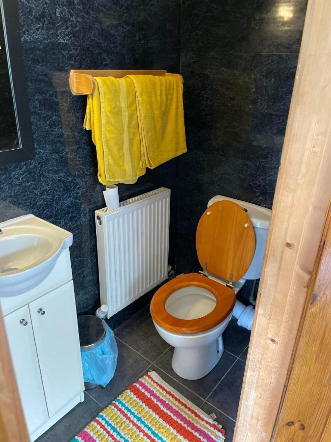 Prince Of Wales Inn Rhymney Εξωτερικό φωτογραφία