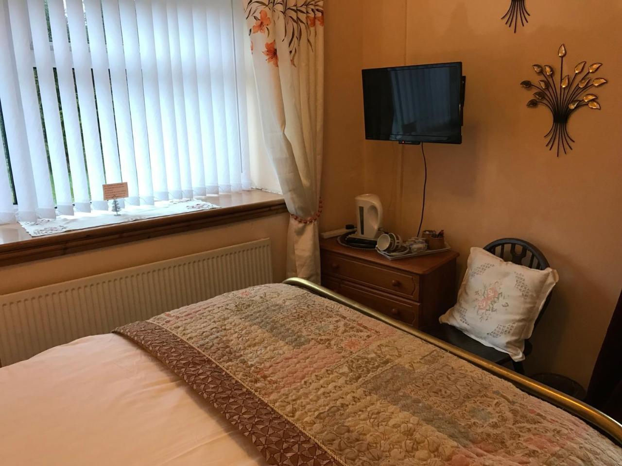 Prince Of Wales Inn Rhymney Εξωτερικό φωτογραφία